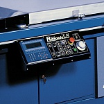 Графический плоскопечатный автомат трафаретной печати M&R Renegade LS. Пульт управления печатной машины.